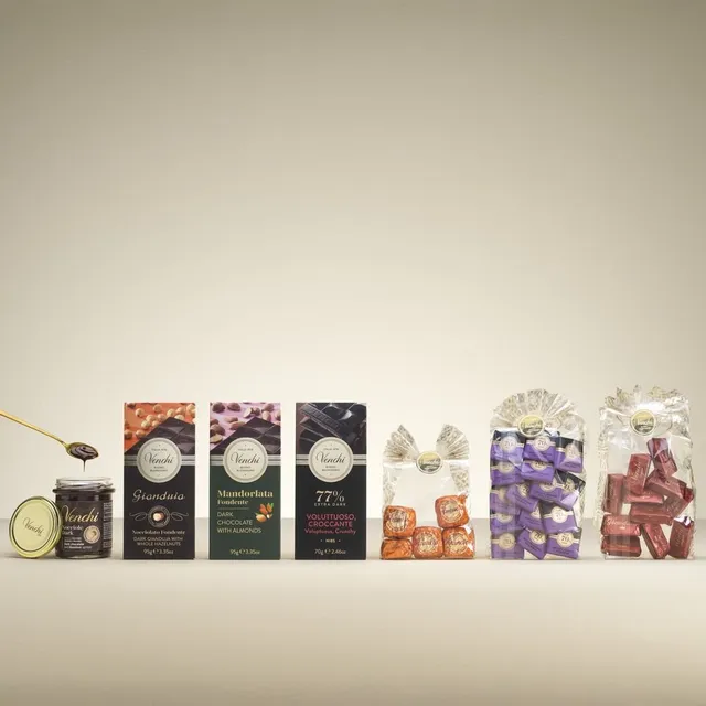 venchi-set-cioccolato-vegano-assortito-755-g image 1