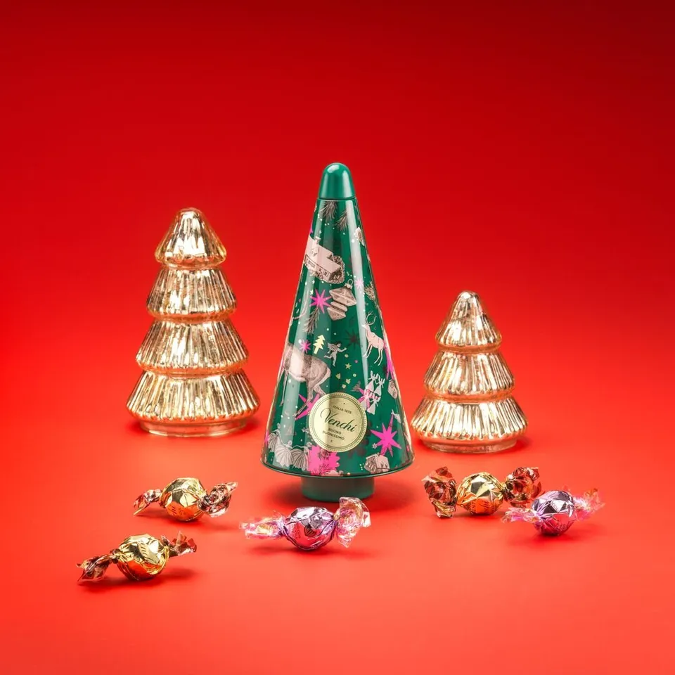 venchi-scatola-albero-di-natale-con-perle-assortite-112-g image 1