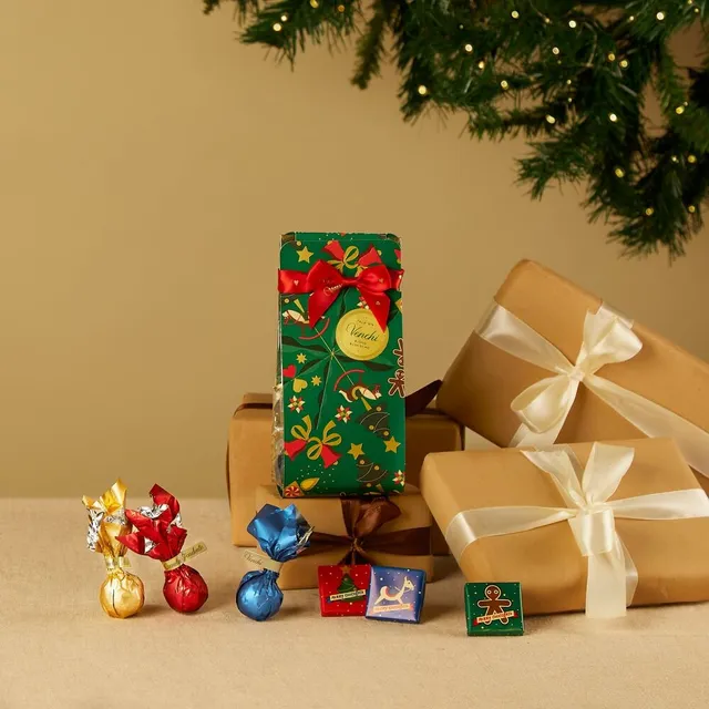 venchi-confezione-regalo-natale-cioccolatini-assortiti-piccola-94-g image 1